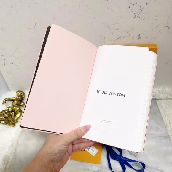 Authentic NIB Louis Vuitton Pink Carn-Jane MM Journal / Notebook - Picture 7 of 13